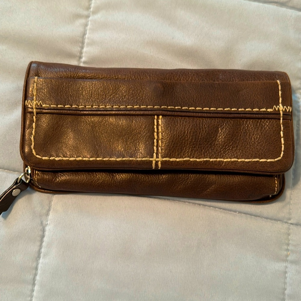 Fossil Wallet 3 Zip Pockets 1 Snap Pocket 18 Credit Card Slots Brown Leather
